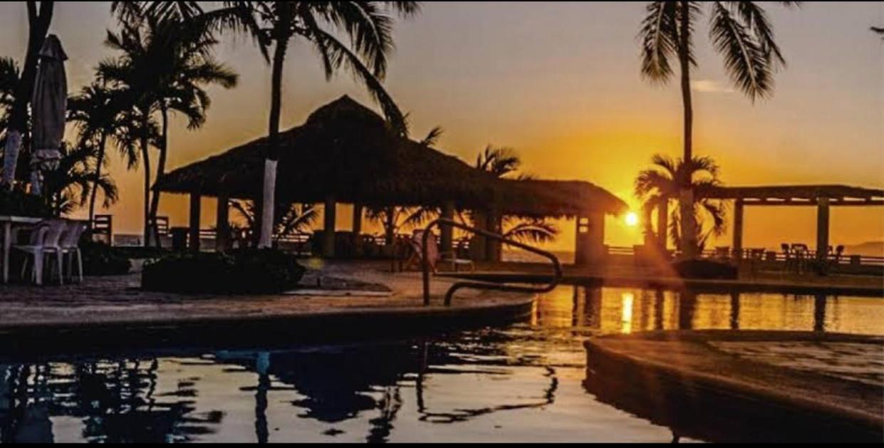 Manzanillo Coral Pacifico Villa Buitenkant foto